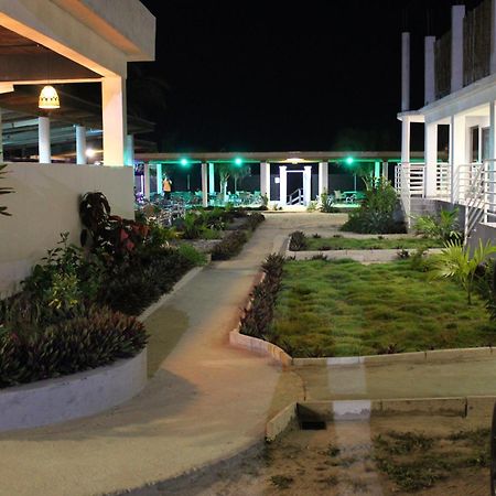 Kokrobite Kai Kai Beach Resort מראה חיצוני תמונה