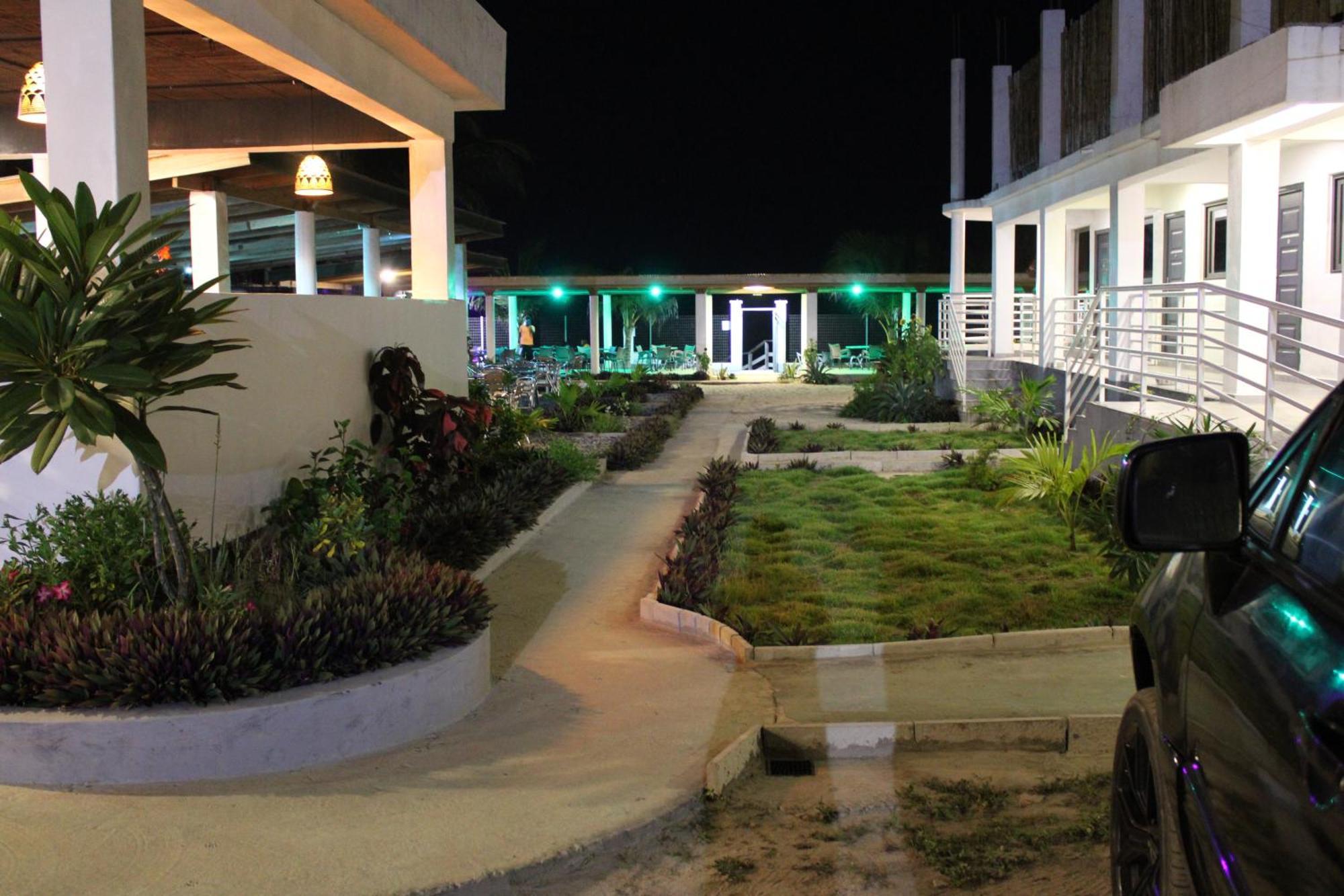 Kokrobite Kai Kai Beach Resort מראה חיצוני תמונה
